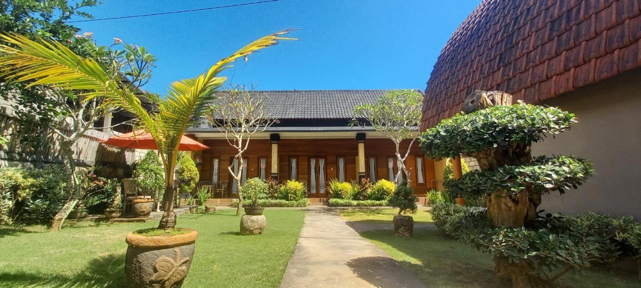 D'Lebah Homestay Nusa Penida Exterior photo